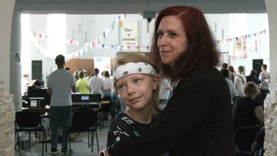 Марія Москаленко з сином Миколою