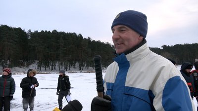 Правила поведінки на льоду: у Чернігові рятувальники та патрульні провели рейд на водоймах міста Правила поведінки на льоду: у Чернігові рятувальники та патрульні провели рейд на водоймах міста