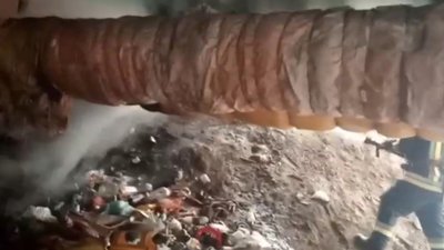 У Сумах під мостом із теплотрасою сталася пожежа