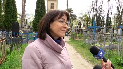 У Житомирі попрощалися з загиблим захисником Андрієм Бутриком У Житомирі попрощалися з загиблим захисником Андрієм Бутриком