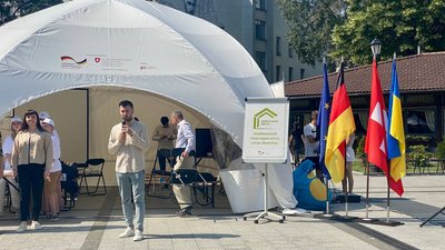 Директор "Агенції розвитку міста Житомира" Борис Пахолюк на відкритті "Майстерні міста" Директор "Агенції розвитку міста Житомира" Борис Пахолюк на відкритті "Майстерні міста"