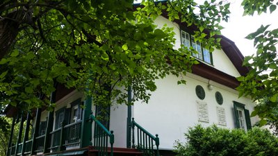Музей Пушкіна і Чайковського на Черкащині — тепер офіційно "Зелений будиночок" Музей Пушкіна і Чайковського на Черкащині — тепер офіційно "Зелений будиночок"