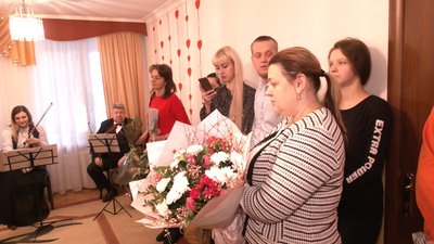 Чотири волинських РАЦСи сьогодні працюють до півночі Чотири волинських РАЦСи сьогодні працюють до півночі