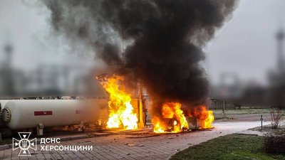 Херсон, пожежа, ДСНС, АЗС