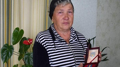 Волинянці вручили нагороду загиблого на війні онука