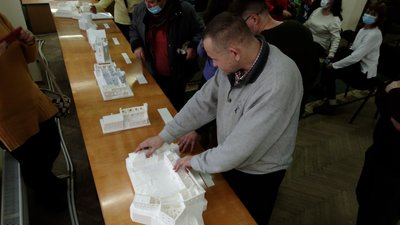 У Рівному демонструють тактильні моделі історичних споруд, зроблені на 3D-принтері У Рівному демонструють тактильні моделі історичних споруд, зроблені на 3D-принтері