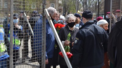 Марш захисників та реквієм на Куликовому. Як минула річниця подій 2 травня в Одесі Марш захисників та реквієм на Куликовому. Як минула річниця подій 2 травня в Одесі