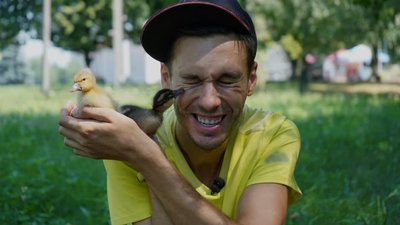 Італійські сири, дизайнерські шорти та качата: 11-й випуск "Умандрували. За Харковом" Італійські сири, дизайнерські шорти та качата: 11-й випуск "Умандрували. За Харковом"