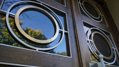 У Львові реставратори відновили браму завдяки архівним кресленням