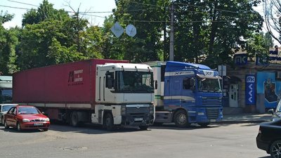 Автомобільні затори в Миколаєві: як реагують водії