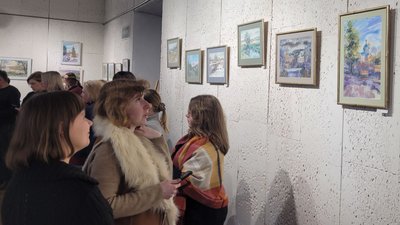 "Акварель краще пасує весні": Ігор Філик відкрив першу в Рівному персональну виставку "Акварель краще пасує весні": Ігор Філик відкрив першу в Рівному персональну виставку
