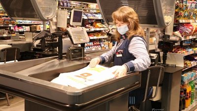 Менеджери, продавці, слюсарі та охоронці. Яких спеціалістів потребують компанії Дніпра Менеджери, продавці, слюсарі та охоронці. Яких спеціалістів потребують компанії Дніпра