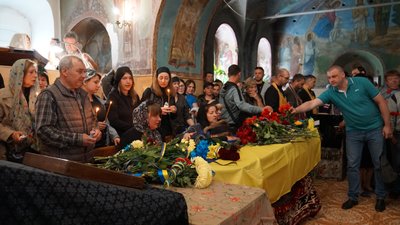 “Його відрізняв завжди гарний настрій”: у Сумах попрощалися з Сергієм Будяченком “Його відрізняв завжди гарний настрій”: у Сумах попрощалися з Сергієм Будяченком