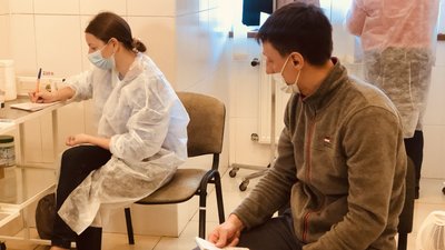 Центр вакцинації запрацював на ужгородському залізничному вокзалі Центр вакцинації запрацював на ужгородському залізничному вокзалі