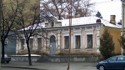 Київрада дозволила забудовнику знести 120-річчний особняк на Лук'янівці Київрада дозволила забудовнику знести 120-річчний особняк на Лук'янівці