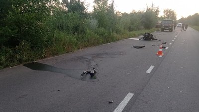 Один загиблий та двоє травмованих: на Одещині з'ясовують обставини смертельного ДТП Один загиблий та двоє травмованих: на Одещині з'ясовують обставини смертельного ДТП