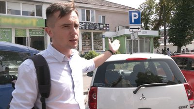У Рівному звільнився начальник управління транспорту. Мер каже — через зарплату