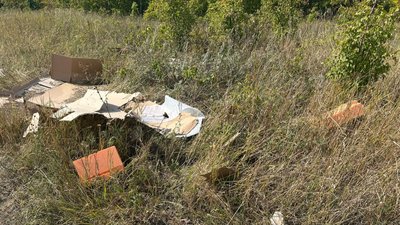 дрон з картону