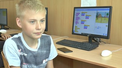 Школяр із Полтавщини збирає гроші, щоб створити гурток робототехніки Школяр із Полтавщини збирає гроші, щоб створити гурток робототехніки