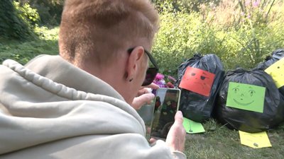 Житель Харківщини збирає гроші для ЗСУ, продаючи сміття на аукціоні Житель Харківщини збирає гроші для ЗСУ, продаючи сміття на аукціоні