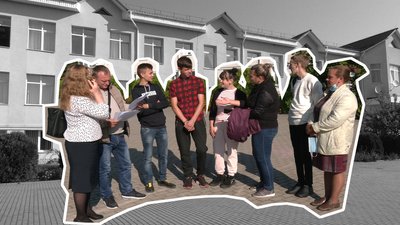 Скасували 10-й клас: у школі на Рівненщині п'ятеро дітей ніде не вчаться. Батьки подали до суду