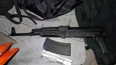 У Херсоні чоловіка, який стріляв на вулиці, затримали перехожі