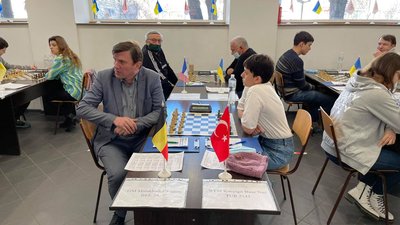 У Черкасах вперше змагаються за звання міжнародного майстра із шахів У Черкасах вперше змагаються за звання міжнародного майстра із шахів