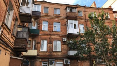 Заміна труб: полтавські багатоповерхівки готують до опалювального сезону