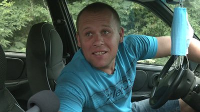 Ями завглибшки 30 см: як виглядає дорога між райцентрами на Харківщині Ями завглибшки 30 см: як виглядає дорога між райцентрами на Харківщині