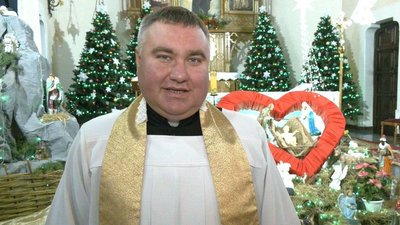 Настоятель Римо-католицької парафії Отець Олександр. Настоятель Римо-католицької парафії Отець Олександр.