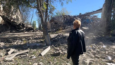 "За ніч – по три обстріли". Жителі Великої Костромки на Криворіжжі розказують про життя під ударами РФ
