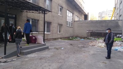 Львів’янка інфікувалася COVID-19 у лікарні. Яких заходів безпеки мають дотримуватися у медзакладах Львів’янка інфікувалася COVID-19 у лікарні. Яких заходів безпеки мають дотримуватися у медзакладах