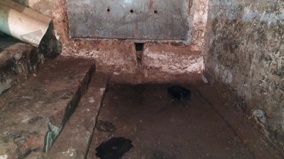 У Харкові підтоплює укриття у п'ятиповерхівці. Причина У Харкові підтоплює укриття у п'ятиповерхівці. Причина