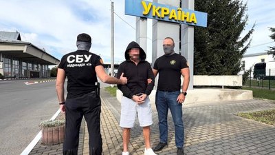 Олександр Матвєєв, справа про заволодіння нерухомістю на 11 млн грн в Одесі