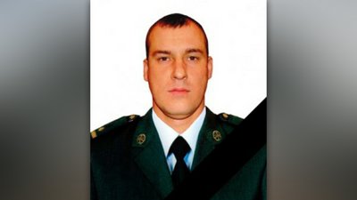 "10 років дивився в очі смерті". 9 днів після загибелі Дениса Савченка: що згадують вчителі