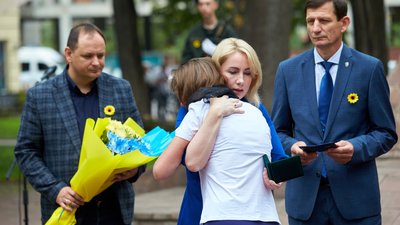 В Івано-Франківську вшанували загиблих захисників України В Івано-Франківську вшанували загиблих захисників України