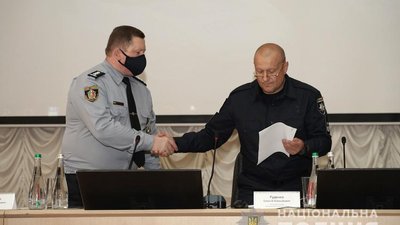 Руслан Герасимчук займався в ГУ Нацполіції області питаннями фінансово-господарського забезпечення. Фото: ГУ НП в Хмельницькій області. Руслан Герасимчук займався в ГУ Нацполіції області питаннями фінансово-господарського забезпечення. Фото: ГУ НП в Хмельницькій області.