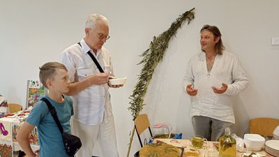 Конопляний борщ: житомирянин вперше приготував та презентував страву з українських посівних конопель Конопляний борщ: житомирянин вперше приготував та презентував страву з українських посівних конопель