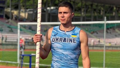 Спортсмен з Дніпра став переможцем у стрибках з жердиною Чемпіонату України з легкої атлетики