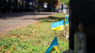 У Полтаві встановлять стели ще для 192 полеглих військових