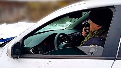 На Чернігівщині правоохоронці сповіщатимуть людей про повітряну тривогу через гучномовці