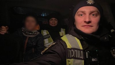 Патрульні допомогли хлопчикові Патрульні допомогли хлопчикові