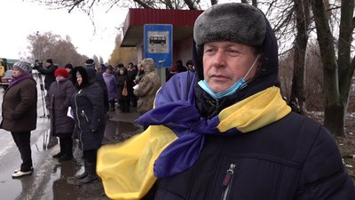 Жителі Золотоніщини перекривали дорогу через створення ОТГ Жителі Золотоніщини перекривали дорогу через створення ОТГ