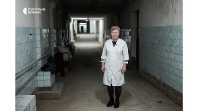 "Коли чули обстріли, знали: скоро привезуть поранених" — лікарі Чернігова "Коли чули обстріли, знали: скоро привезуть поранених" — лікарі Чернігова