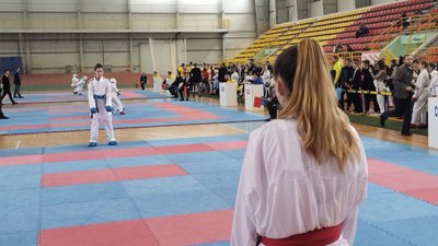 Каратисти Сумщини відзначились у Чернівцях: які результати