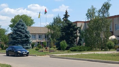 Боротьба за землю. На Миколаївщині два роки триває конфлікт щодо права власності на земельну ділянку Боротьба за землю. На Миколаївщині два роки триває конфлікт щодо права власності на земельну ділянку