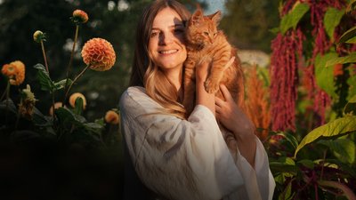 Марія Салига, квіти, кіт, Франківськ