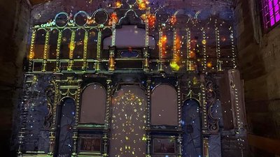 3D-мапінг у дерев'яному храмі в Комарно 3D-мапінг у дерев'яному храмі в Комарно