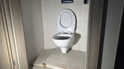 Тріщини на стінах та відсутнє опалення: в якому стані будівля магістрату в Житомирі Тріщини на стінах та відсутнє опалення: в якому стані будівля магістрату в Житомирі