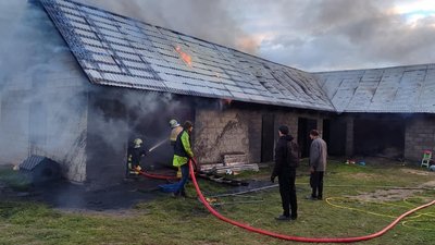 Через недоліки конструкцій пічного опалення на Волині горіли дві господарські споруди